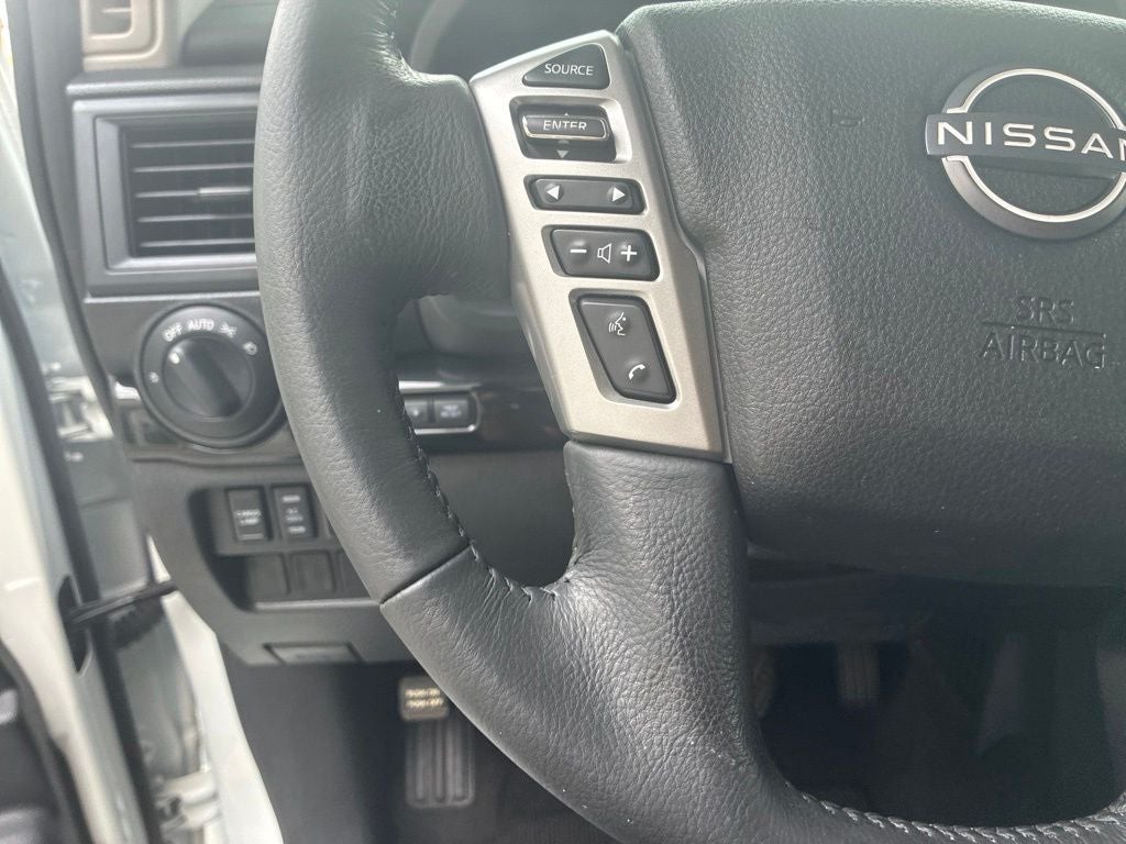 2024 Nissan Titan SV