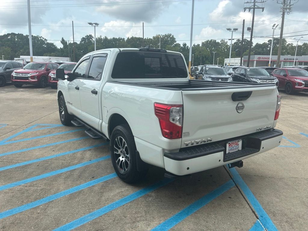 2024 Nissan Titan SV