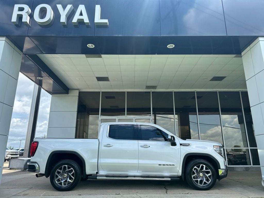 2023 GMC Sierra 1500 SLT