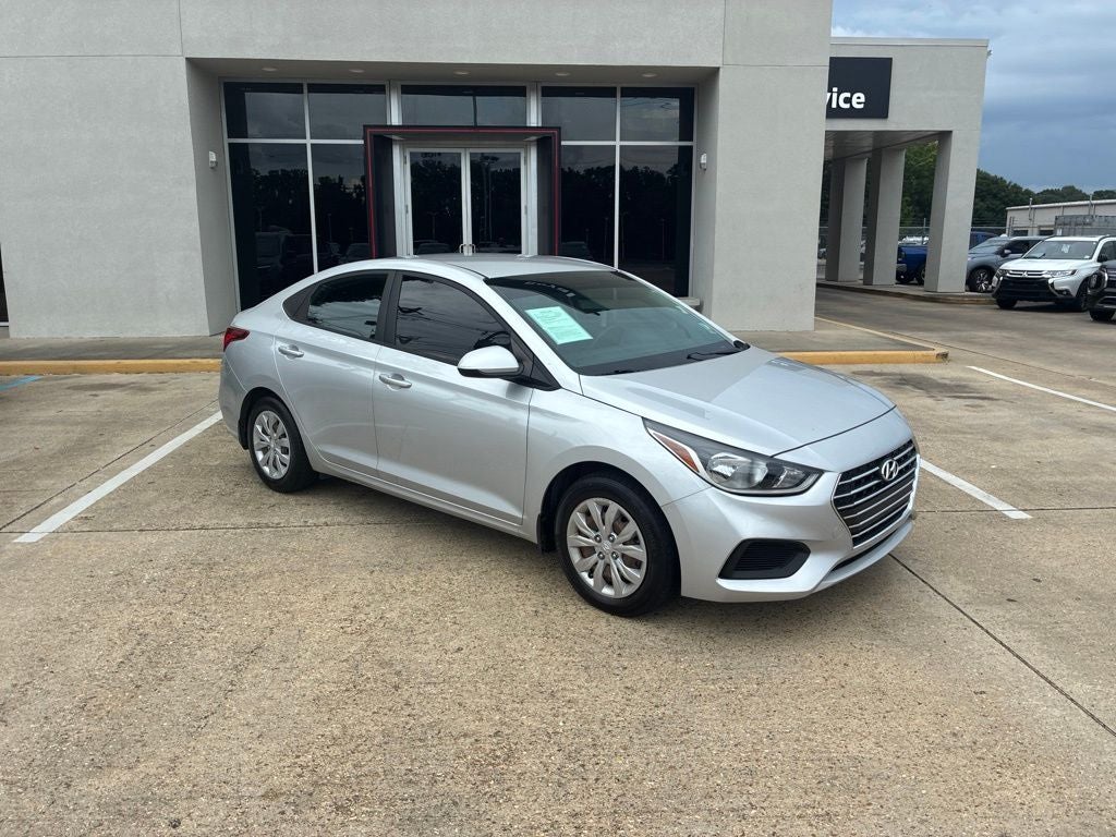 2022 Hyundai Accent SE