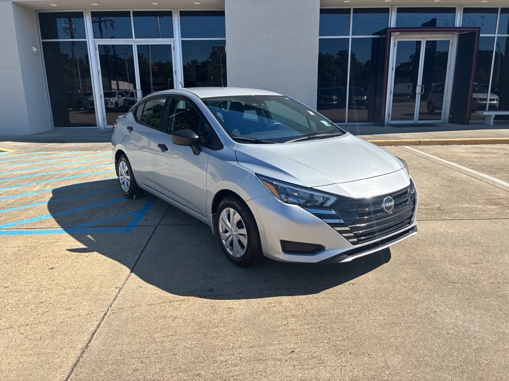 2025 Nissan Versa Sedan