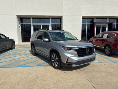 2025 Honda Pilot Touring