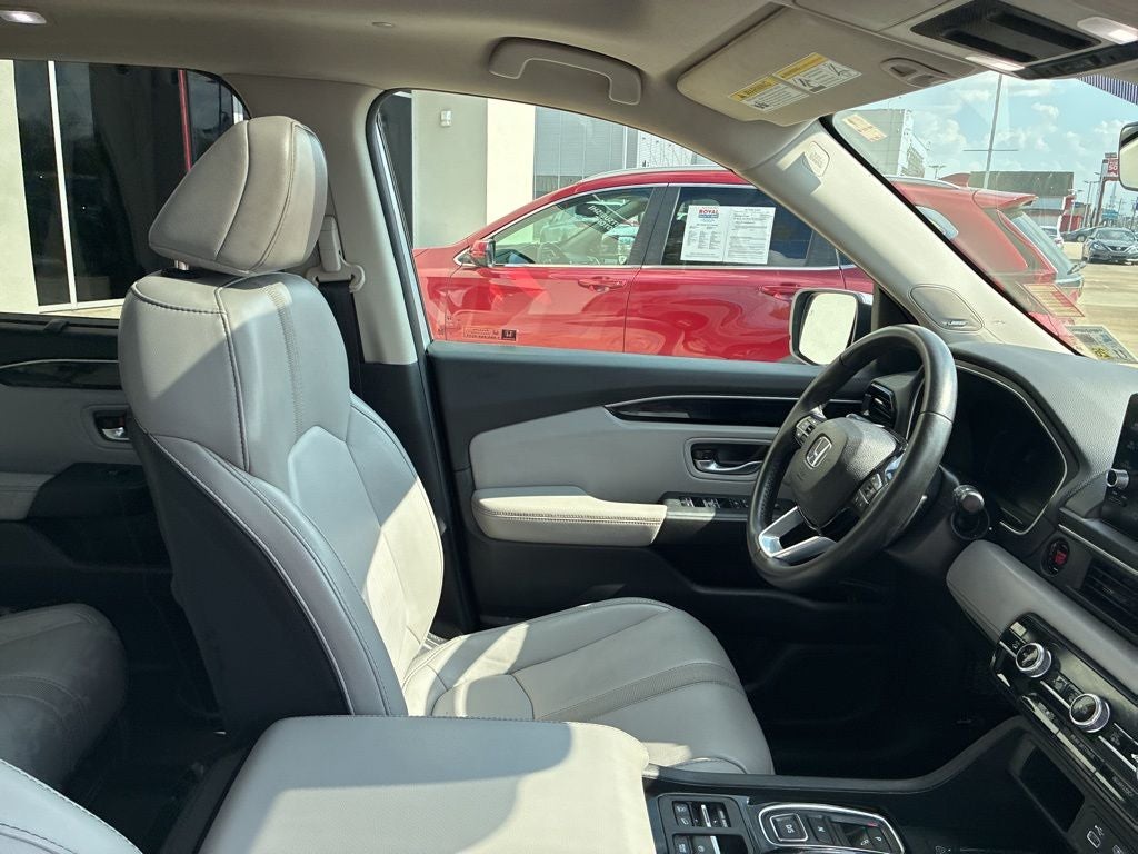 2025 Honda Pilot Touring