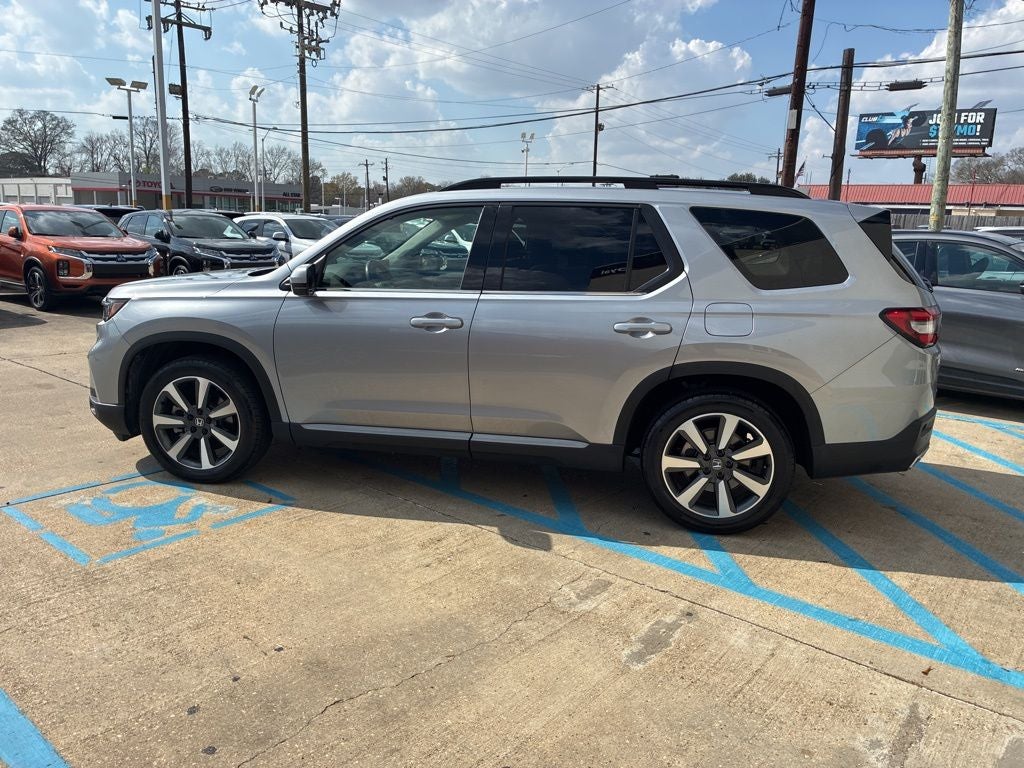 2025 Honda Pilot Touring