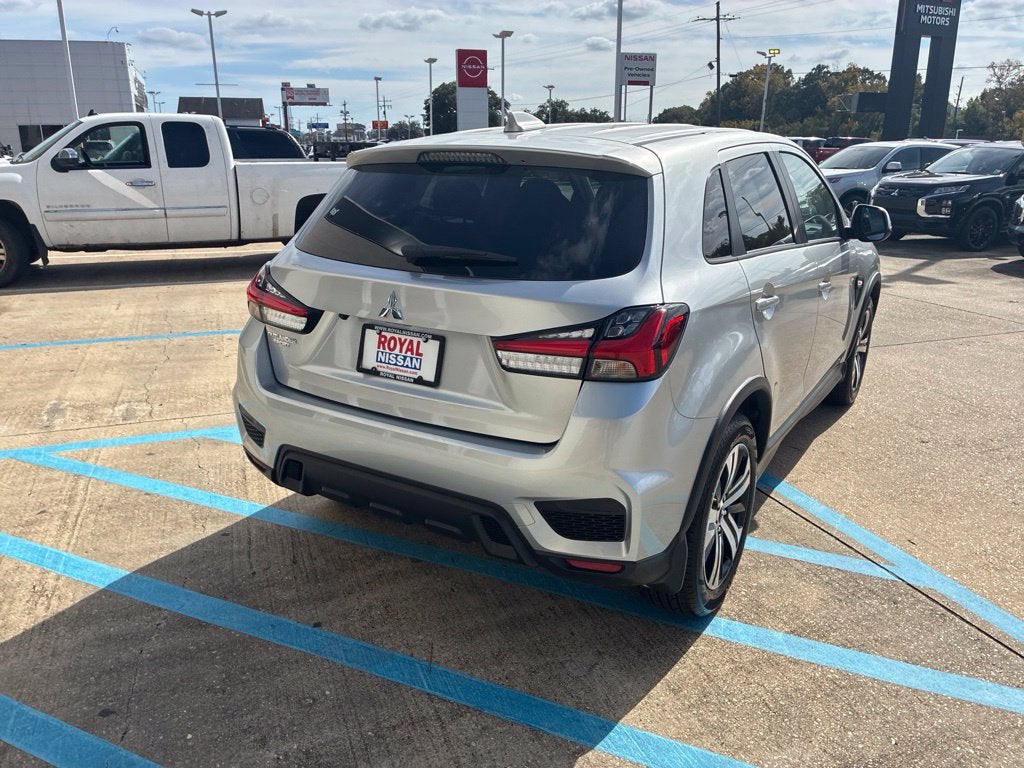 2027 Mitsubishi Outlander Sport 2.0 ES