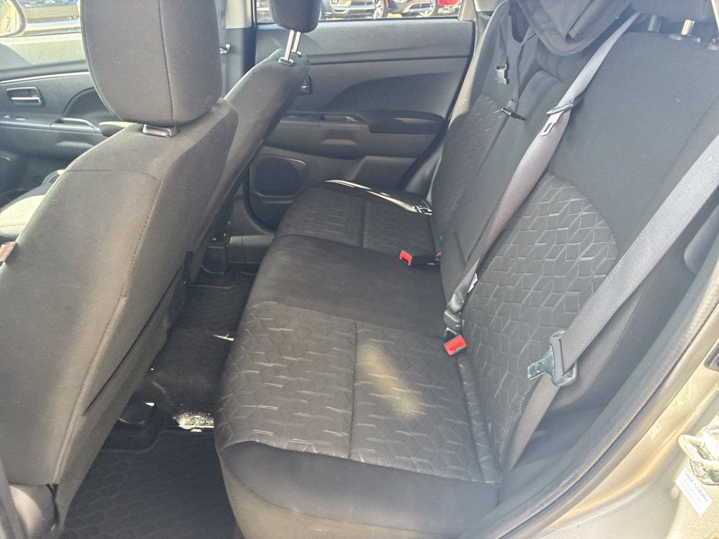 2027 Mitsubishi Outlander Sport 2.0 ES