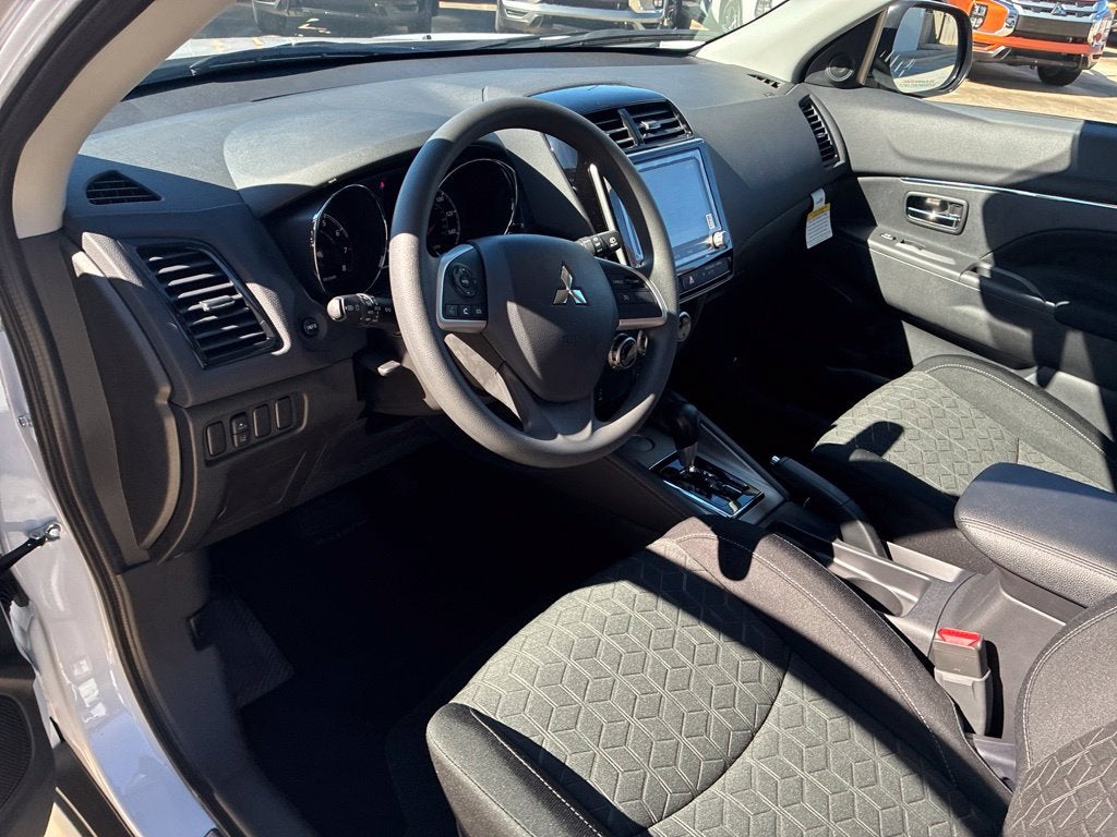 2027 Mitsubishi Outlander Sport 2.0 ES