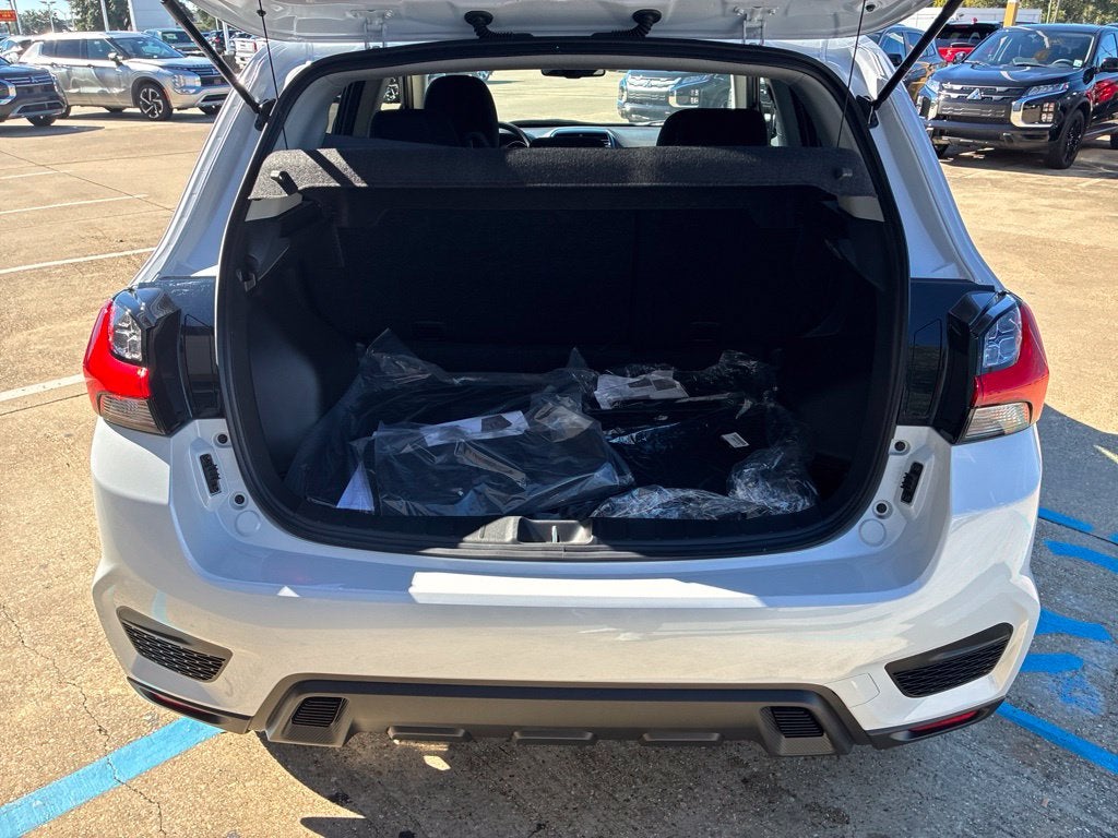 2027 Mitsubishi Outlander Sport 2.0 ES