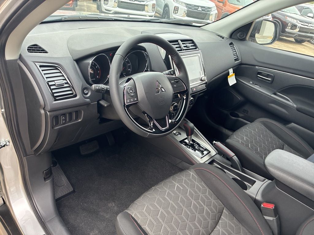 2026 Mitsubishi Outlander Sport 2.0 LE