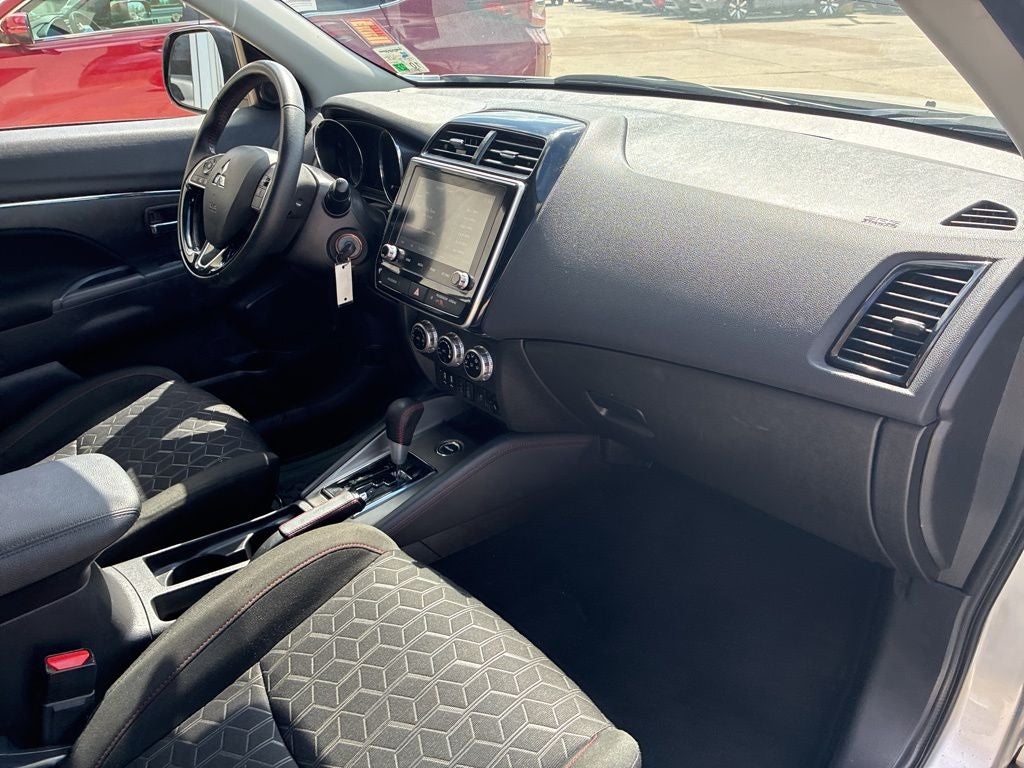 2024 Mitsubishi Outlander Sport 2.0 S