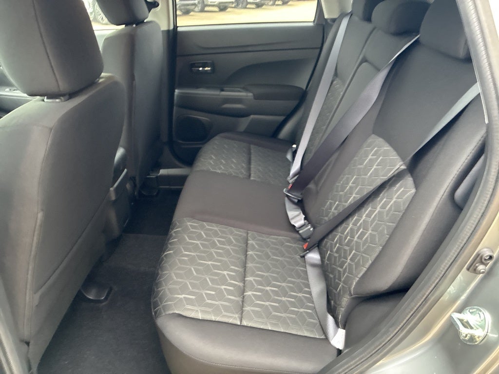 2026 Mitsubishi Outlander Sport 2.0 ES