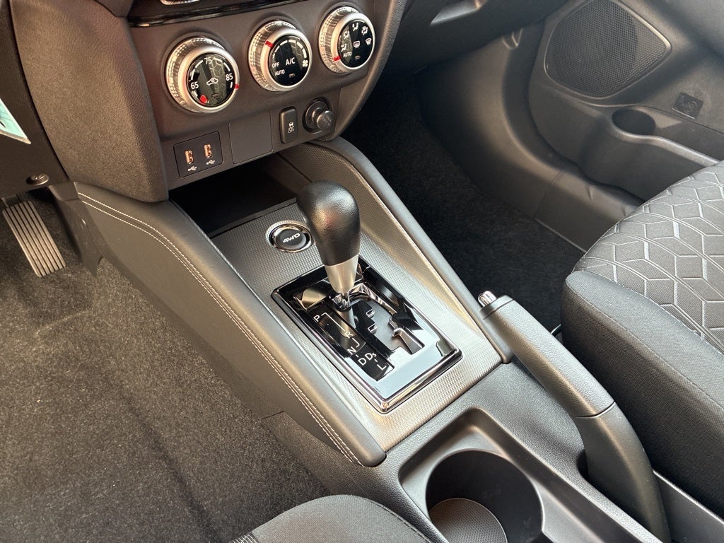 2026 Mitsubishi Outlander Sport 2.0 ES