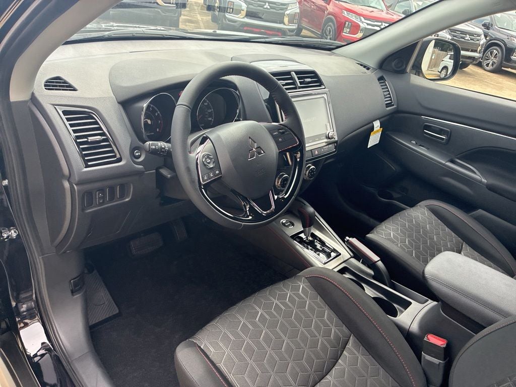 2026 Mitsubishi Outlander Sport 2.0 LE