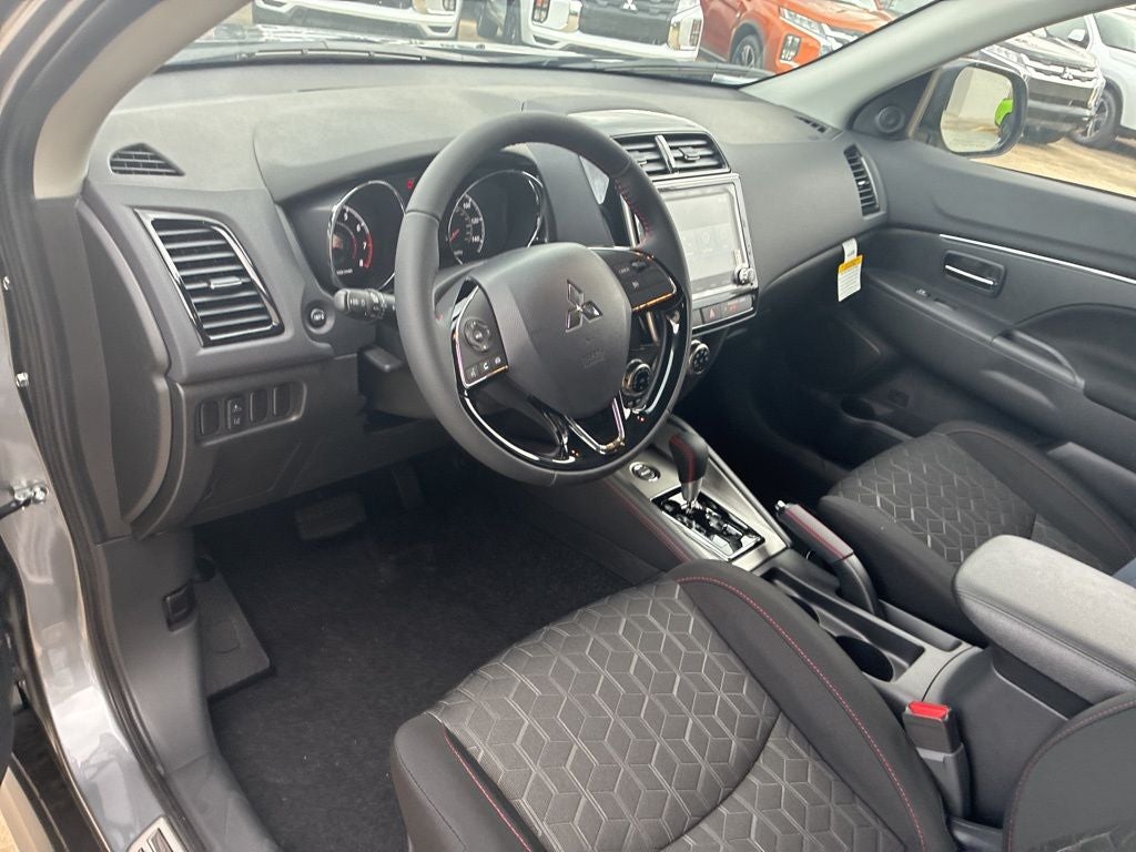 2026 Mitsubishi Outlander Sport 2.0 LE