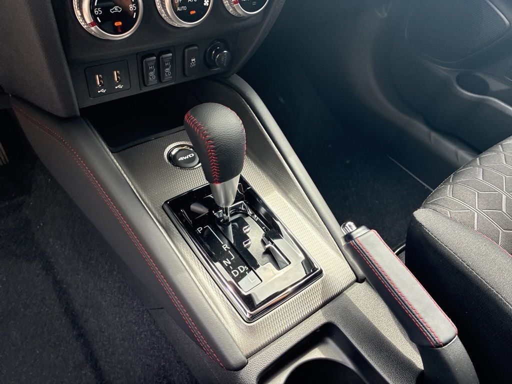 2026 Mitsubishi Outlander Sport 2.0 LE