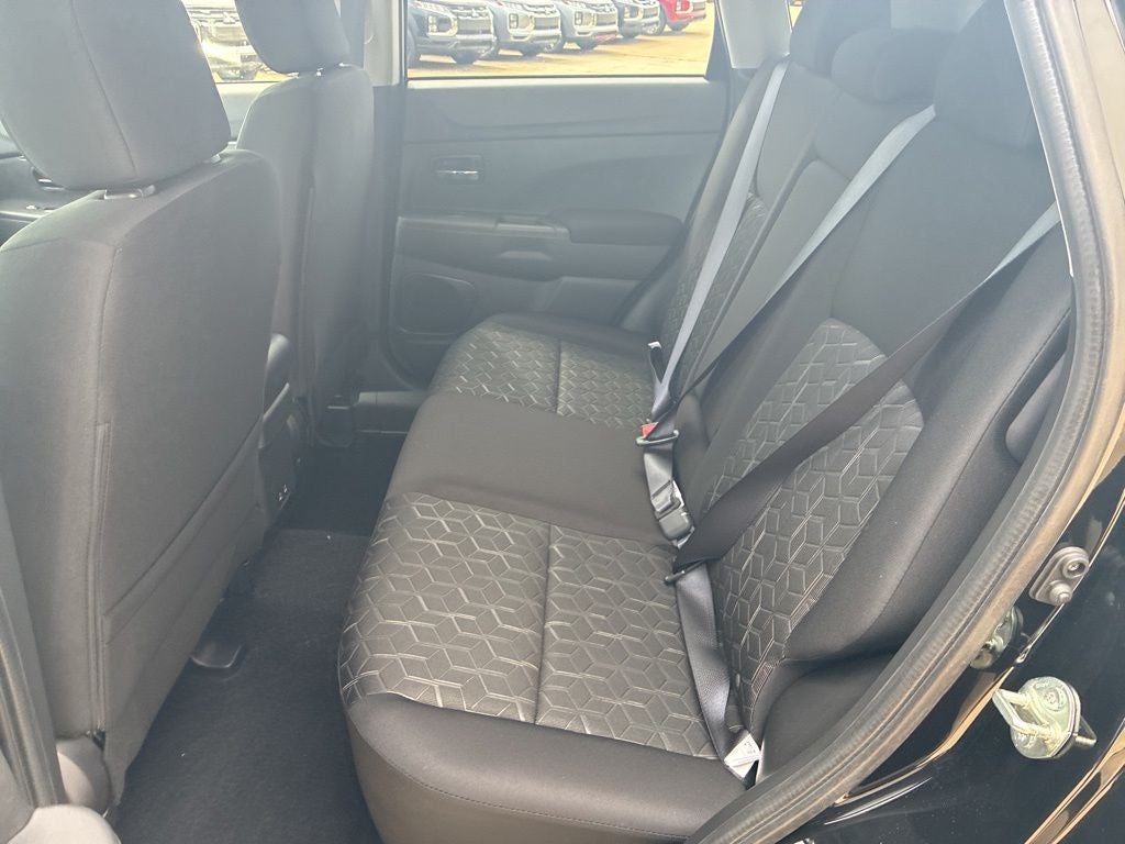2026 Mitsubishi Outlander Sport 2.0 LE