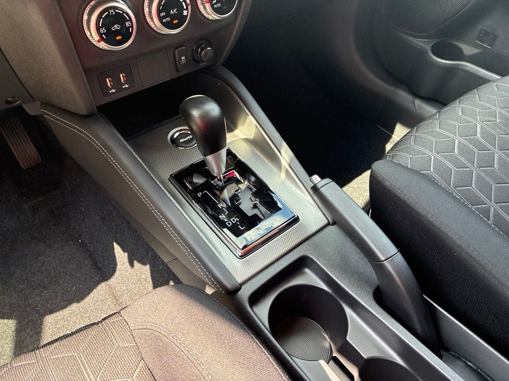 2026 Mitsubishi Outlander Sport 2.0 ES