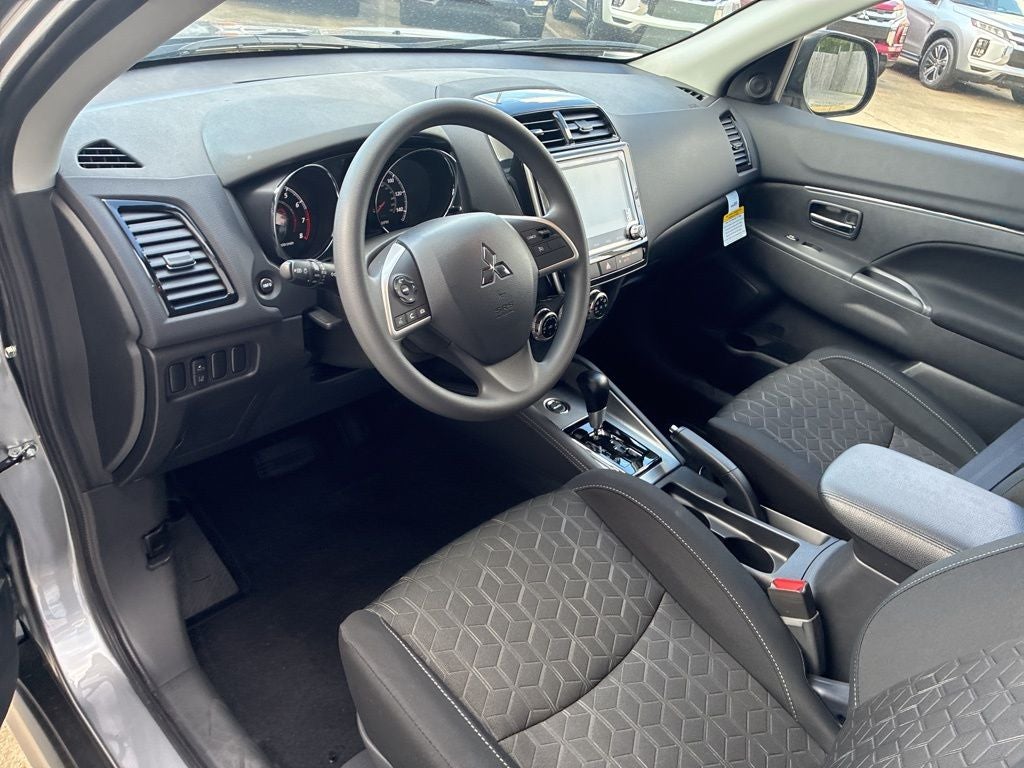 2026 Mitsubishi Outlander Sport 2.0 LE