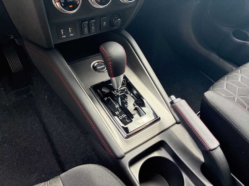 2026 Mitsubishi Outlander Sport 2.0 LE
