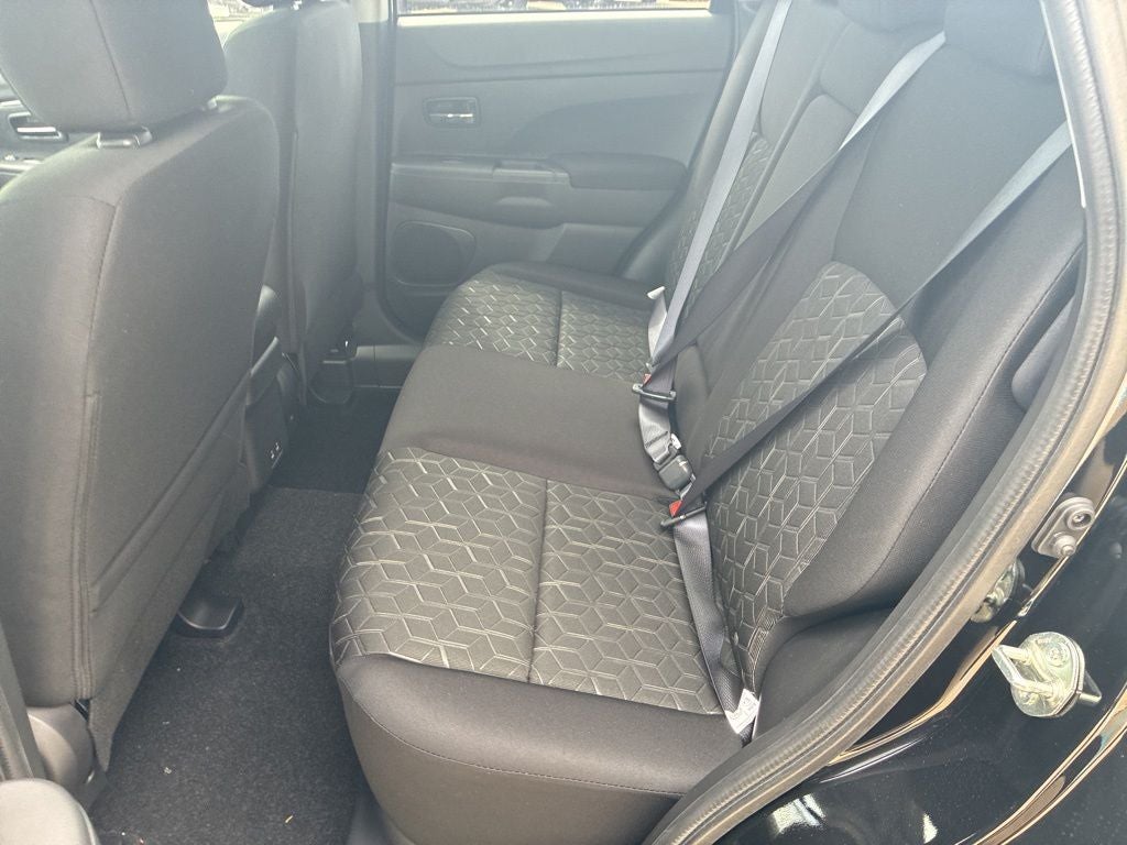2026 Mitsubishi Outlander Sport 2.0 LE
