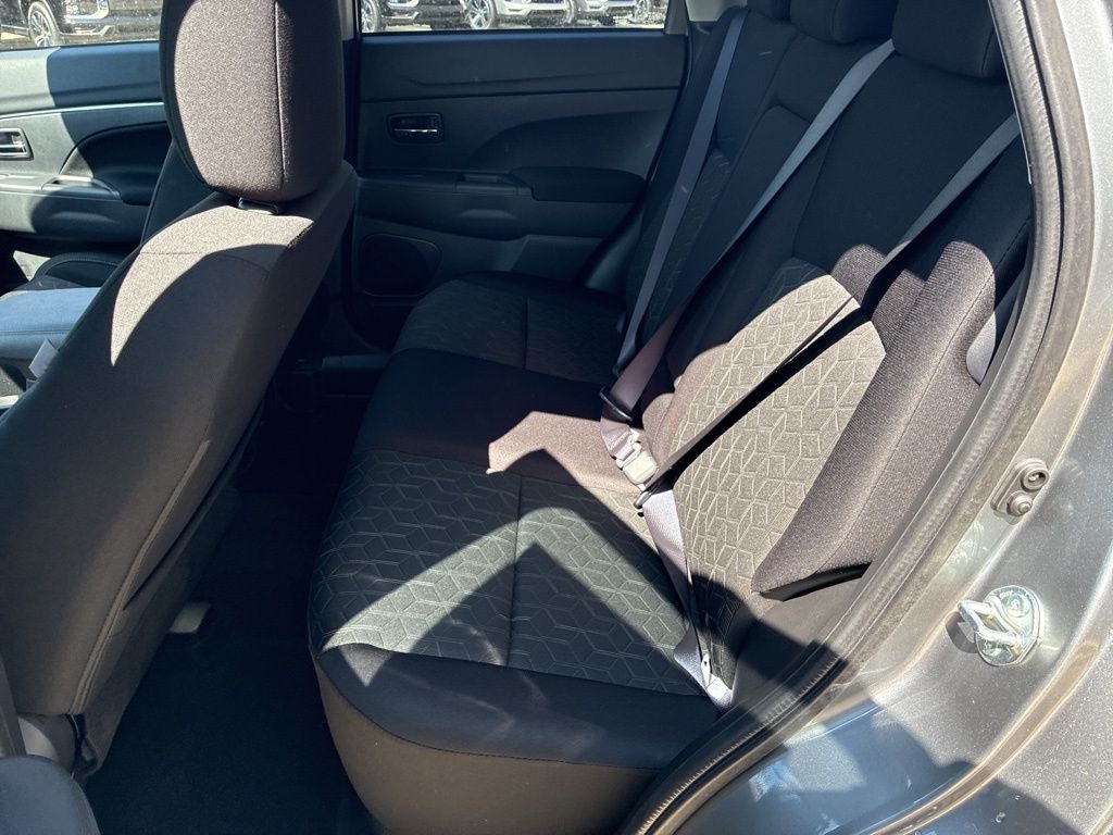 2026 Mitsubishi Outlander Sport 2.0 LE