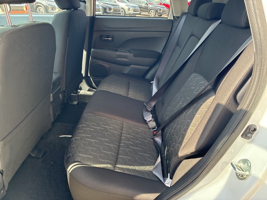 2026 Mitsubishi Outlander Sport 2.0 LE