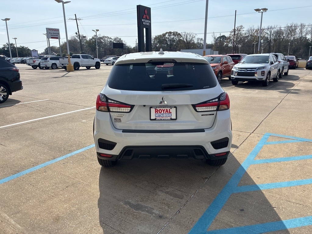 2026 Mitsubishi Outlander Sport 2.0 LE