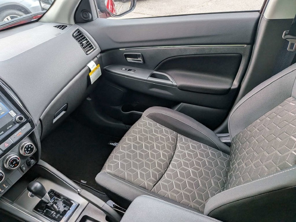 2026 Mitsubishi Outlander Sport Base