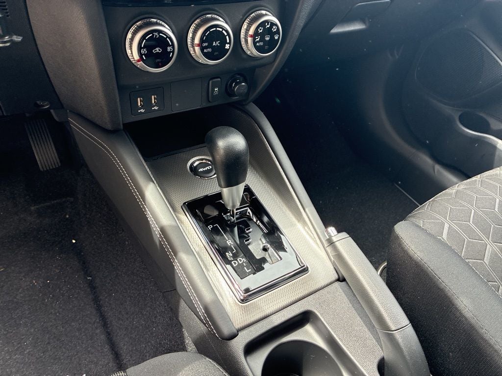 2026 Mitsubishi Outlander Sport 2.0 ES