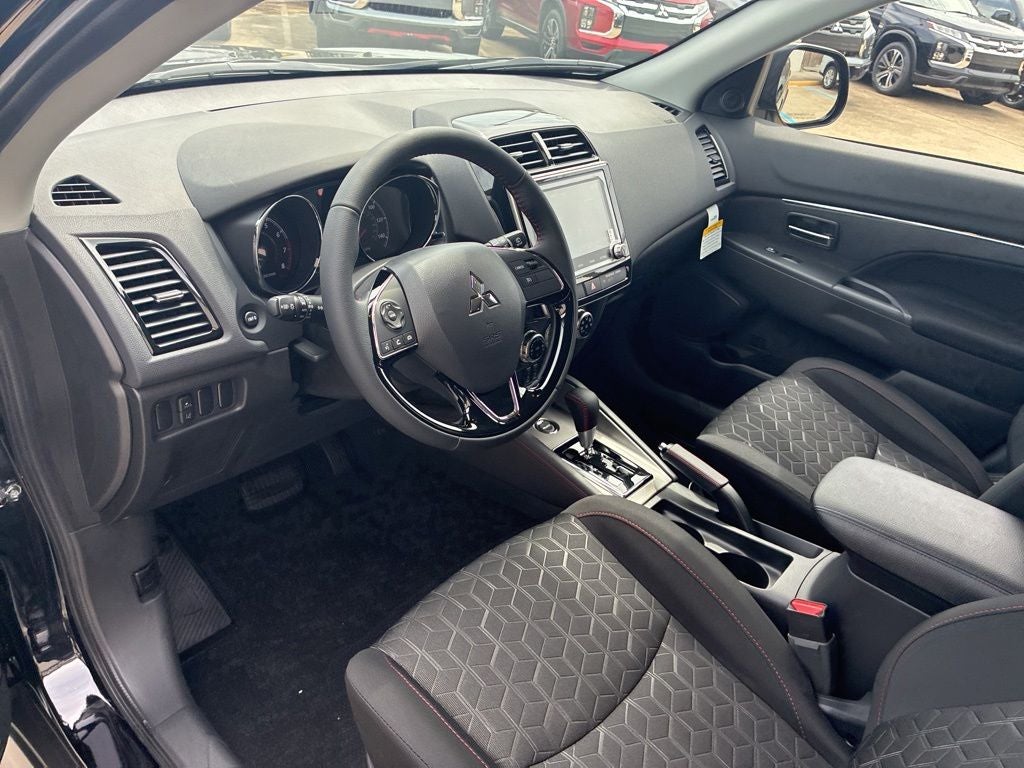 2026 Mitsubishi Outlander Sport 2.0 LE