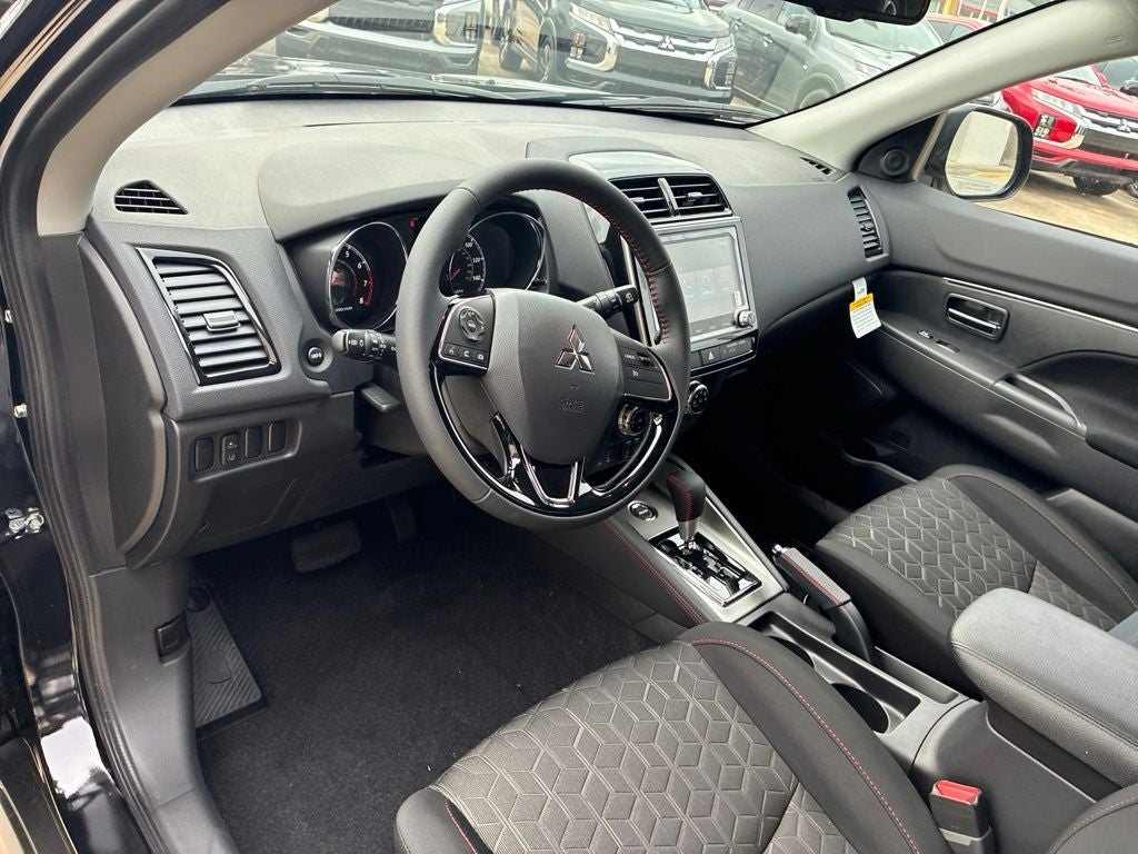 2026 Mitsubishi Outlander Sport 2.0 LE