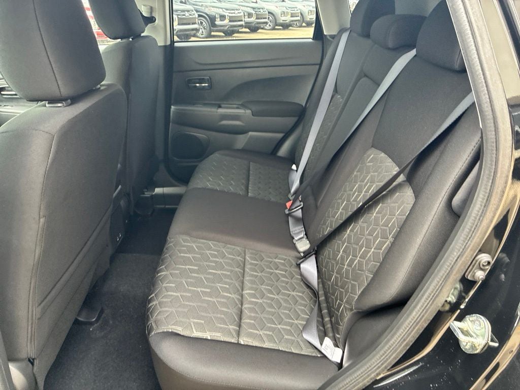 2026 Mitsubishi Outlander Sport 2.0 LE