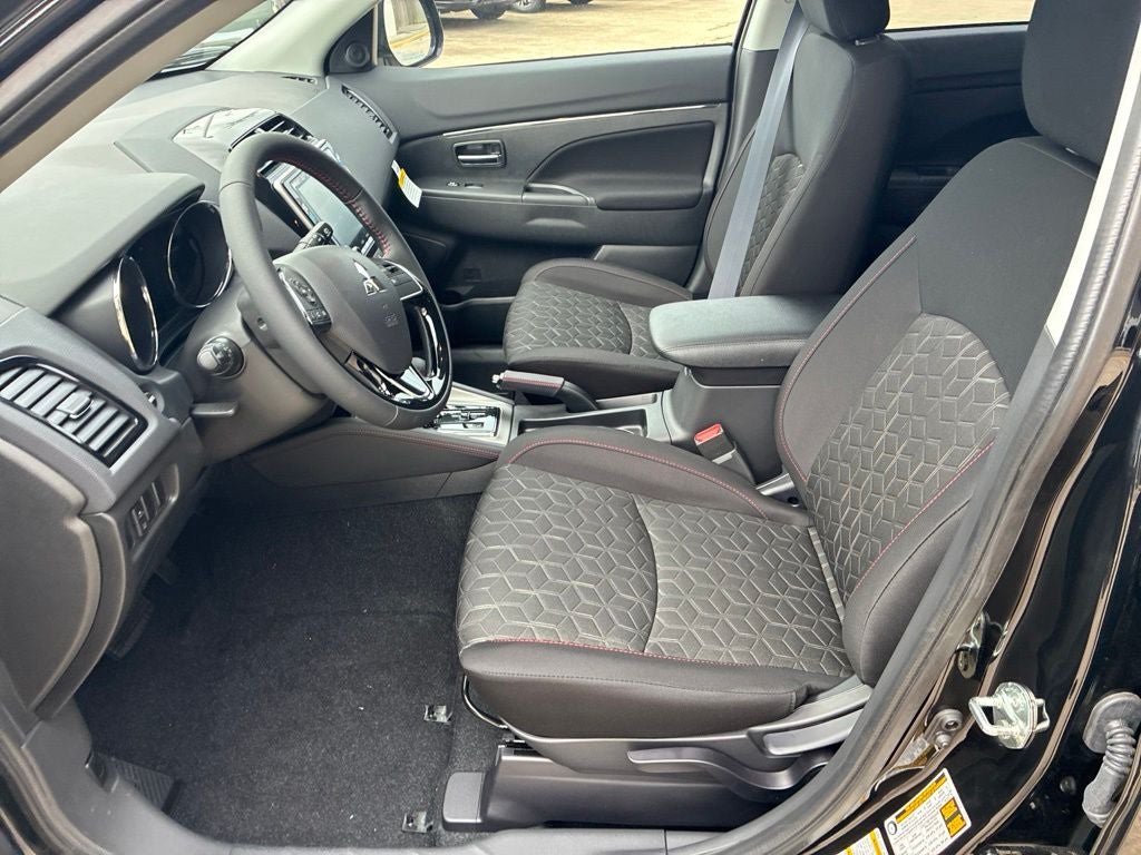 2026 Mitsubishi Outlander Sport 2.0 LE