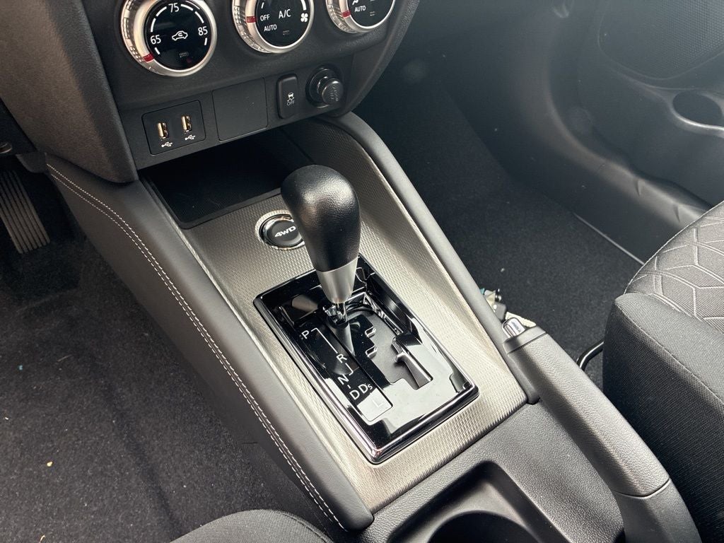 2026 Mitsubishi Outlander Sport 2.0 ES