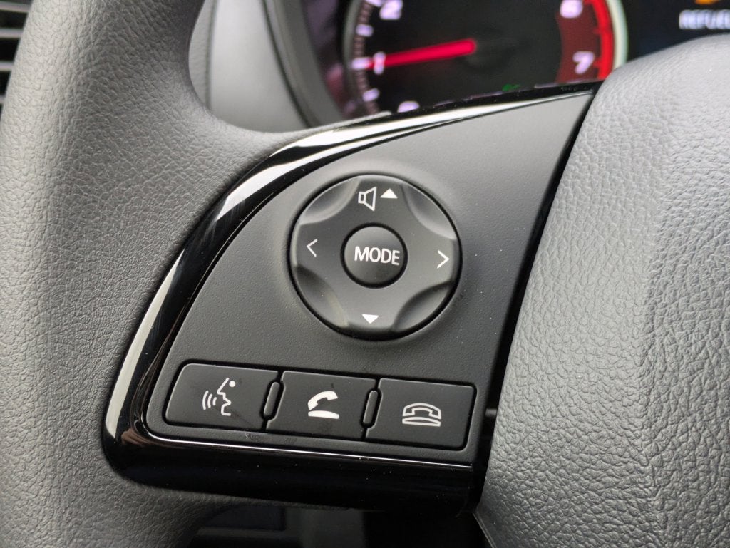2026 Mitsubishi Eclipse Cross Base