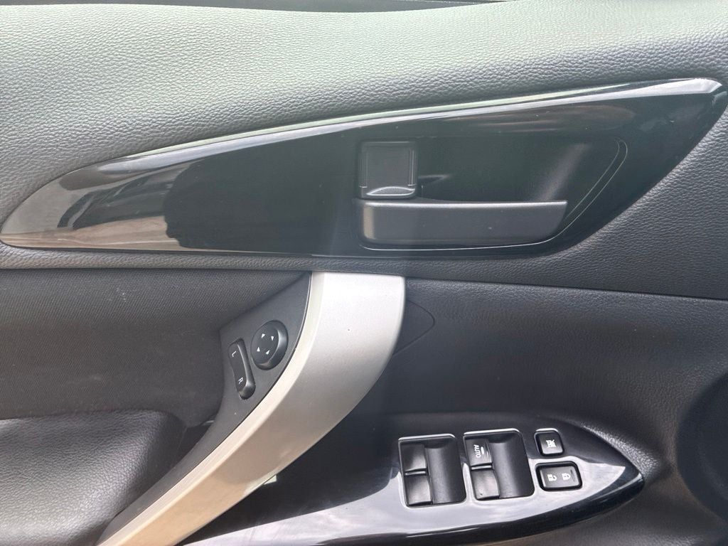 2024 Mitsubishi Eclipse Cross LE