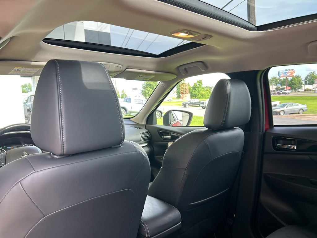 2024 Mitsubishi Eclipse Cross Base
