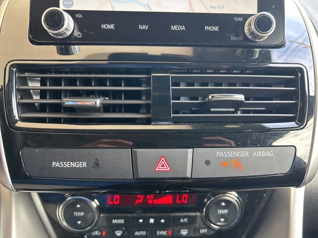2024 Mitsubishi Eclipse Cross Base