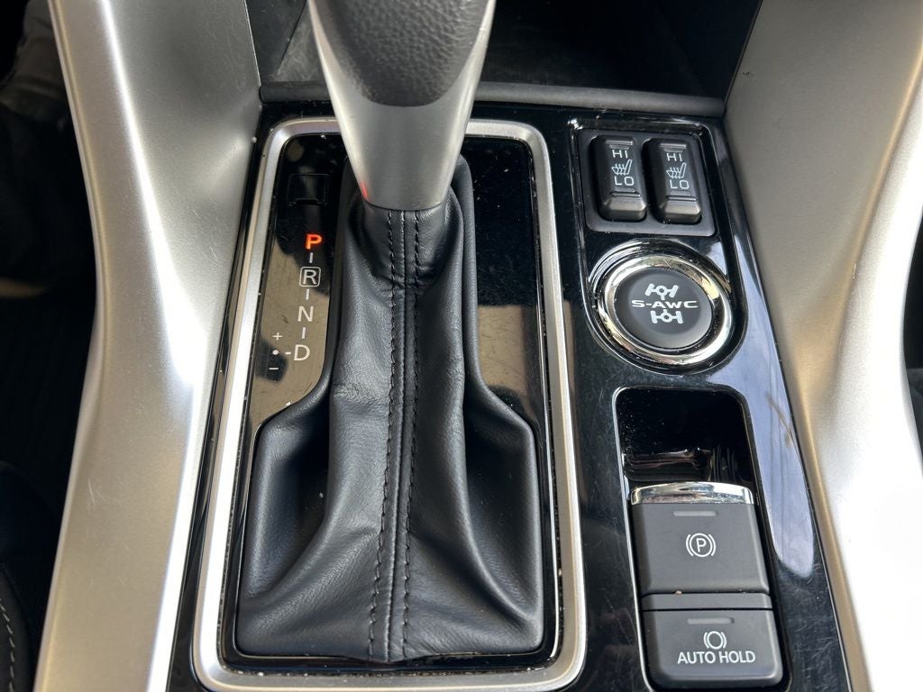 2024 Mitsubishi Eclipse Cross Base