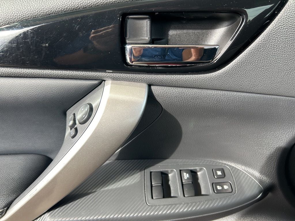 2024 Mitsubishi Eclipse Cross Base