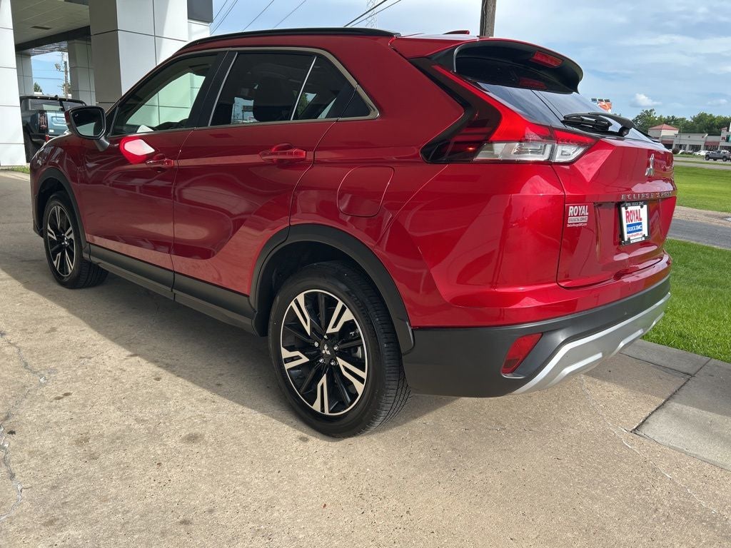 2024 Mitsubishi Eclipse Cross Base