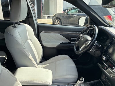 2022 Mitsubishi Outlander PHEV SEL