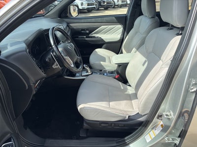 2022 Mitsubishi Outlander PHEV SEL