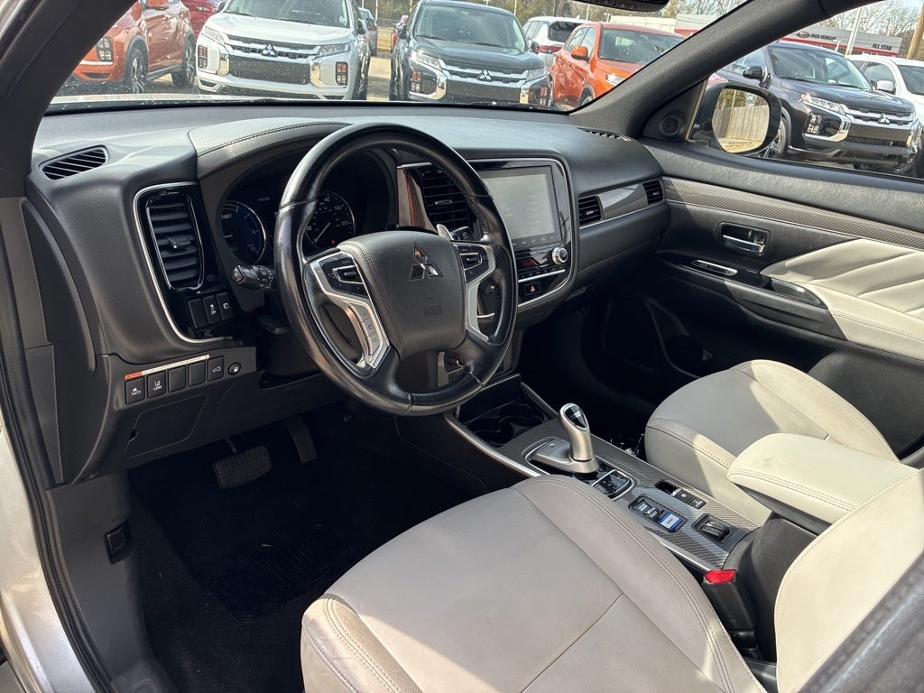 2022 Mitsubishi Outlander PHEV SEL
