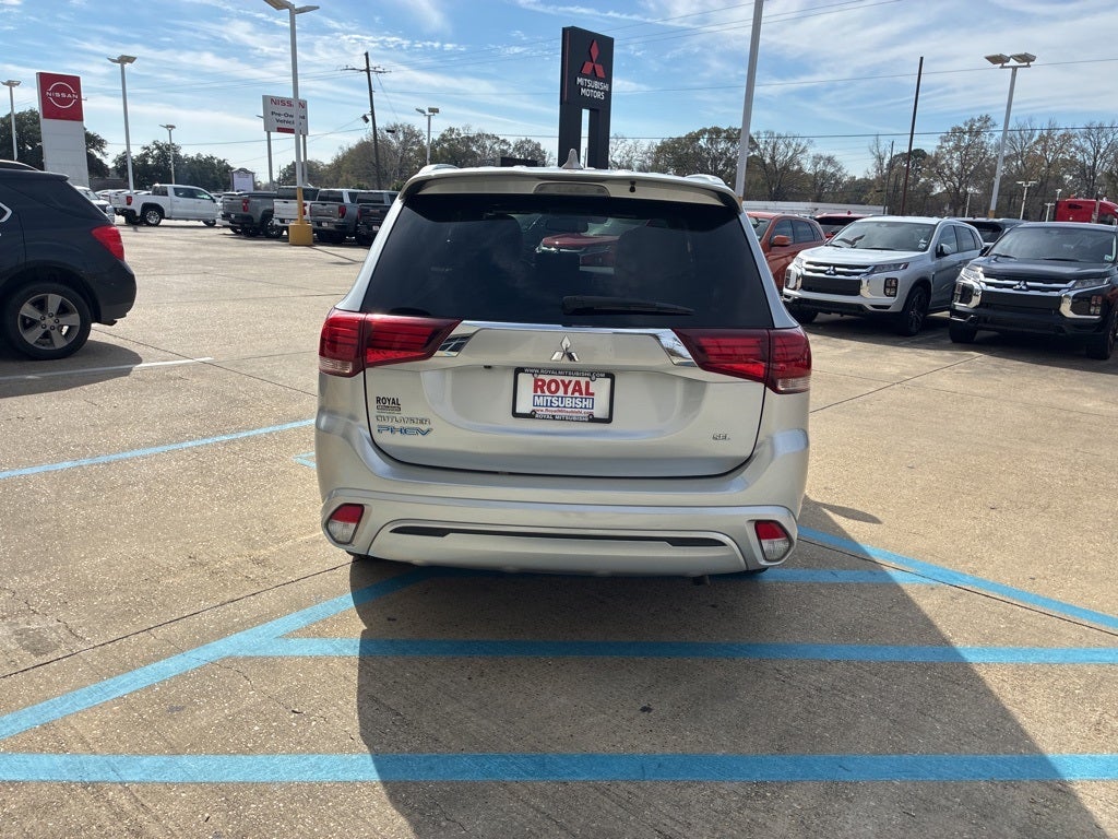 2022 Mitsubishi Outlander PHEV SEL