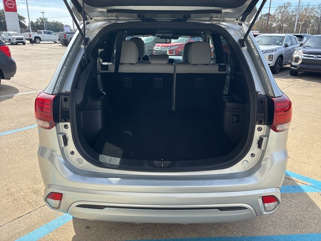 2022 Mitsubishi Outlander PHEV SEL