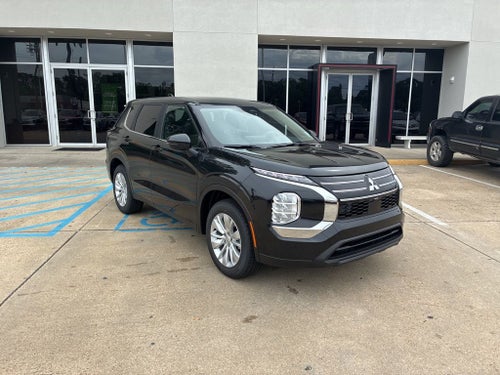 2026 Mitsubishi Outlander ES