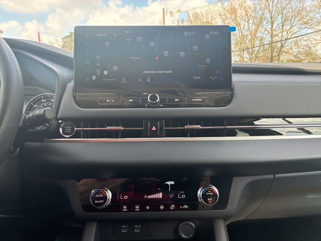 2026 Mitsubishi Outlander ES