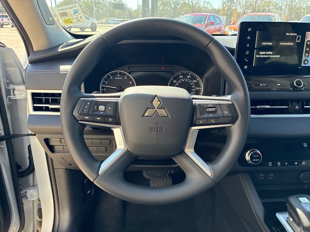 2026 Mitsubishi Outlander ES