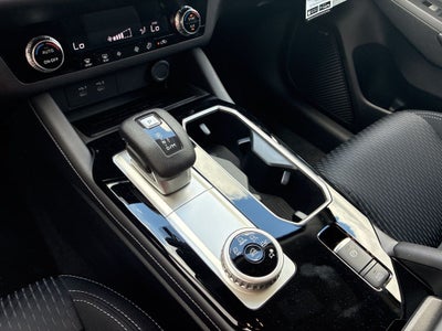2026 Mitsubishi Outlander ES